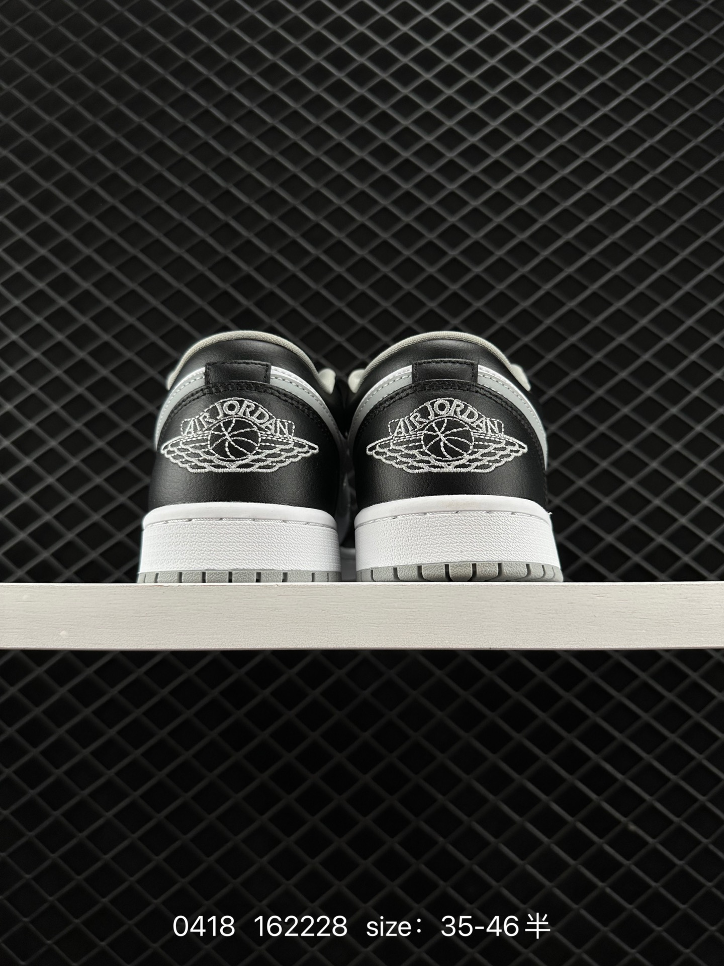 Air Jordan 1 Low AJ1